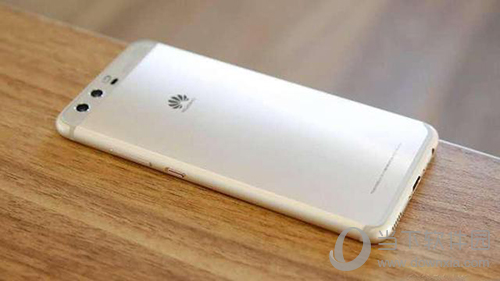 而在自身创新力硬件,iphone7也是被诸方面吐槽,除了简单的多人升级外华为手机咋升级后出现小红框图片
