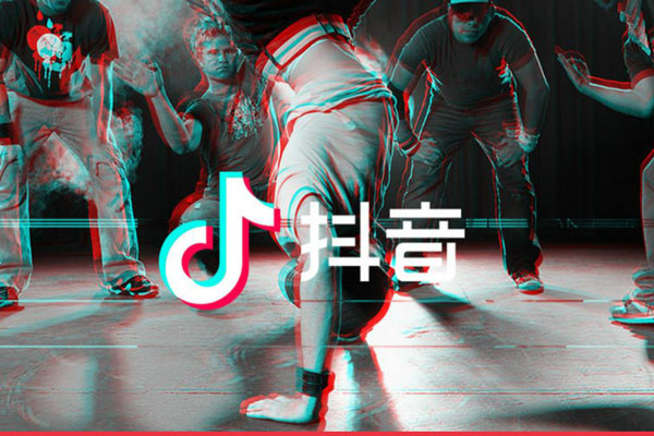 1,me too 这首歌的演唱者是梅根·特瑞娜,是一个女歌手,这是一首